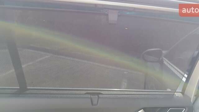 Серый Фольксваген Пассат, объемом двигателя 1.6 л и пробегом 235 тыс. км за 12800 $, фото 79 на Automoto.ua