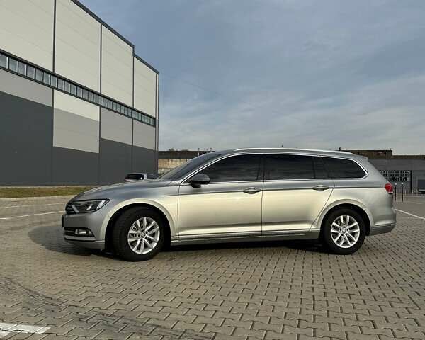 Сірий Фольксваген Пассат, об'ємом двигуна 1.6 л та пробігом 357 тис. км за 12999 $, фото 2 на Automoto.ua