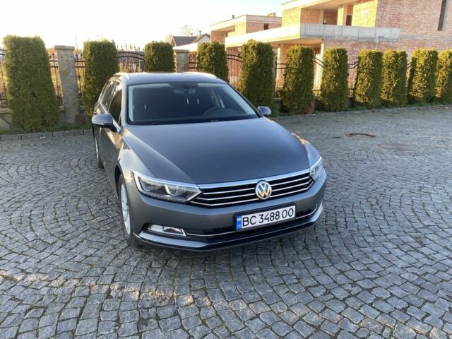 Сірий Фольксваген Пассат, об'ємом двигуна 1.6 л та пробігом 239 тис. км за 14300 $, фото 6 на Automoto.ua