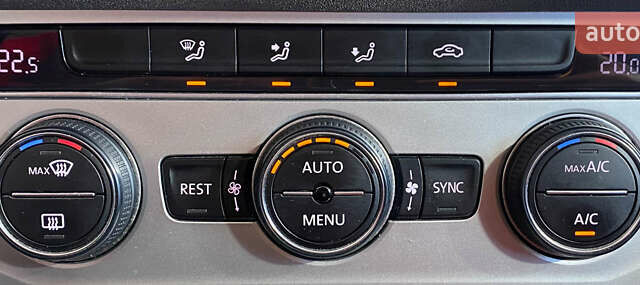 Серый Фольксваген Пассат, объемом двигателя 1.97 л и пробегом 170 тыс. км за 14950 $, фото 17 на Automoto.ua