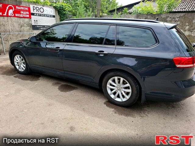 Серый Фольксваген Пассат, объемом двигателя 1.6 л и пробегом 288 тыс. км за 13200 $, фото 10 на Automoto.ua