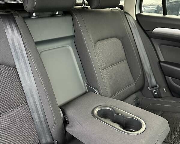 Сірий Фольксваген Пассат, об'ємом двигуна 1.97 л та пробігом 297 тис. км за 14600 $, фото 21 на Automoto.ua