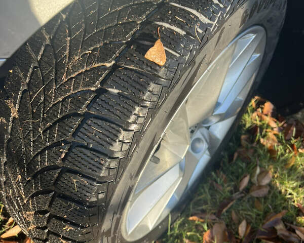 Серый Фольксваген Пассат, объемом двигателя 1.97 л и пробегом 278 тыс. км за 13900 $, фото 36 на Automoto.ua