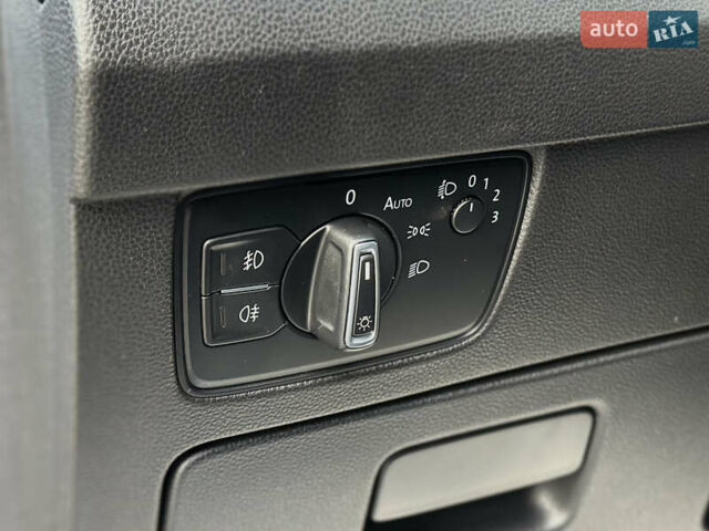 Серый Фольксваген Пассат, объемом двигателя 2 л и пробегом 370 тыс. км за 13999 $, фото 31 на Automoto.ua