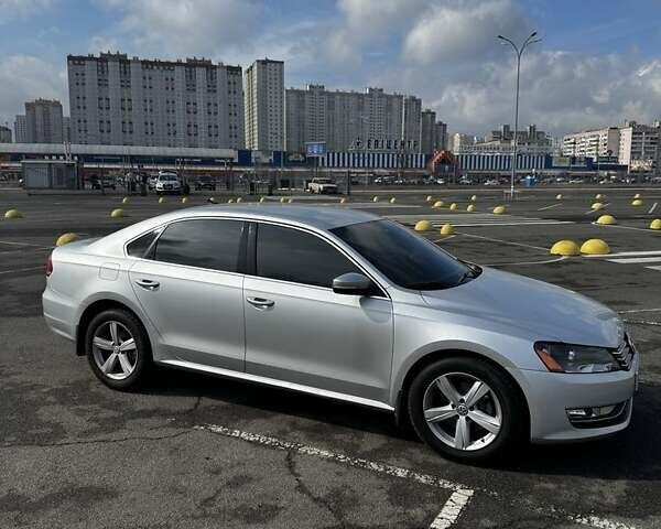 Серый Фольксваген Пассат, объемом двигателя 1.8 л и пробегом 172 тыс. км за 9800 $, фото 2 на Automoto.ua