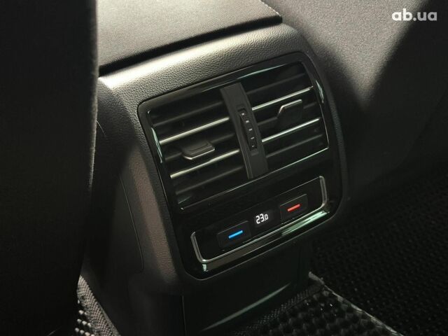 Серый Фольксваген Пассат, объемом двигателя 2 л и пробегом 283 тыс. км за 14990 $, фото 15 на Automoto.ua