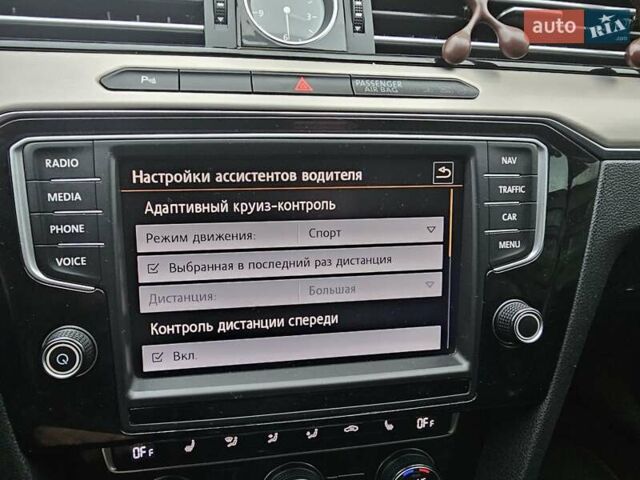 Сірий Фольксваген Пассат, об'ємом двигуна 1.6 л та пробігом 240 тис. км за 14000 $, фото 33 на Automoto.ua