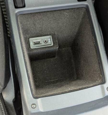 Серый Фольксваген Пассат, объемом двигателя 1.97 л и пробегом 276 тыс. км за 14500 $, фото 13 на Automoto.ua