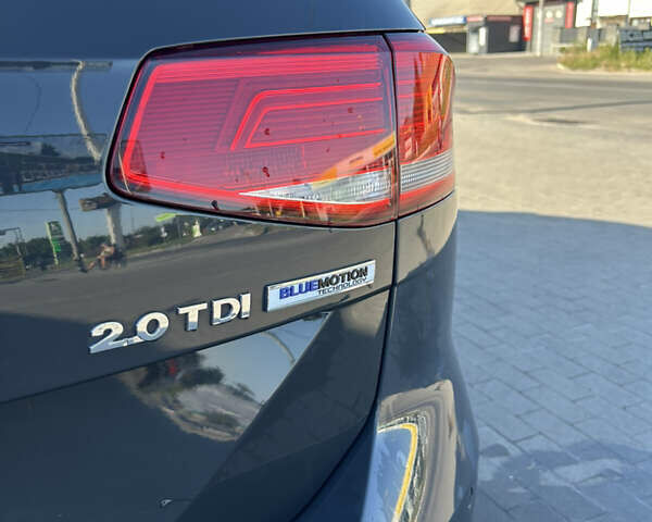 Серый Фольксваген Пассат, объемом двигателя 1.97 л и пробегом 316 тыс. км за 16200 $, фото 8 на Automoto.ua