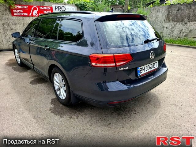 Серый Фольксваген Пассат, объемом двигателя 1.6 л и пробегом 288 тыс. км за 13200 $, фото 6 на Automoto.ua