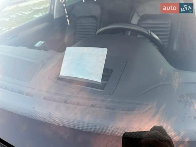 Серый Фольксваген Пассат, объемом двигателя 1.97 л и пробегом 289 тыс. км за 15200 $, фото 17 на Automoto.ua