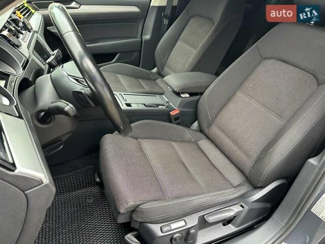 Сірий Фольксваген Пассат, об'ємом двигуна 2 л та пробігом 283 тис. км за 14990 $, фото 23 на Automoto.ua