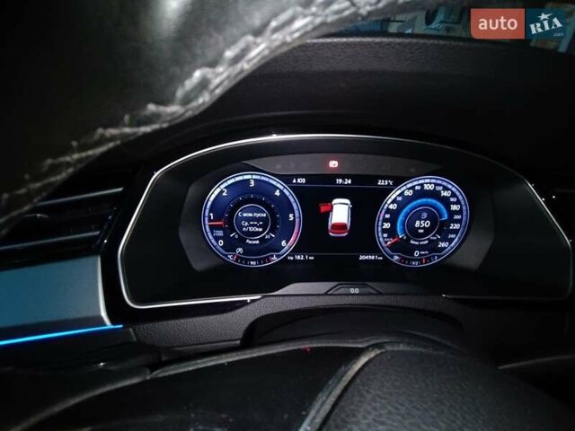 Сірий Фольксваген Пассат, об'ємом двигуна 1.97 л та пробігом 206 тис. км за 16000 $, фото 11 на Automoto.ua