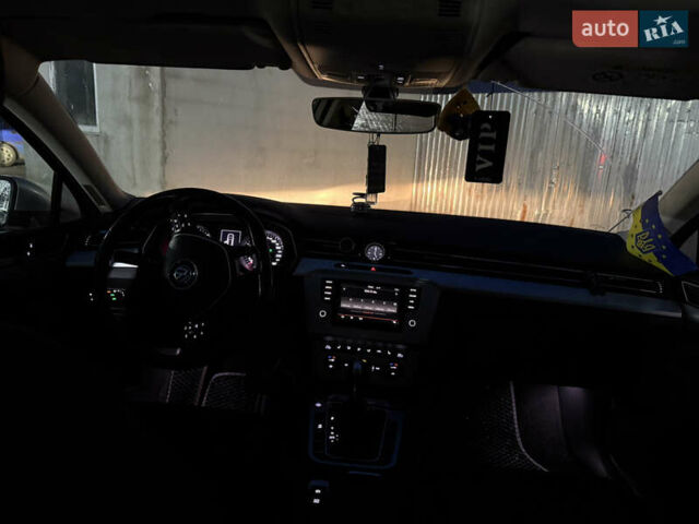 Сірий Фольксваген Пассат, об'ємом двигуна 2 л та пробігом 237 тис. км за 13900 $, фото 11 на Automoto.ua