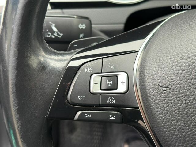 Серый Фольксваген Пассат, объемом двигателя 2 л и пробегом 283 тыс. км за 14990 $, фото 29 на Automoto.ua