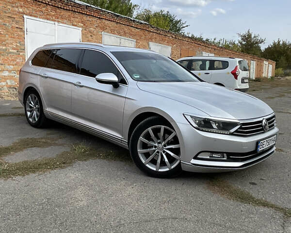 Серый Фольксваген Пассат, объемом двигателя 1.97 л и пробегом 326 тыс. км за 15999 $, фото 4 на Automoto.ua