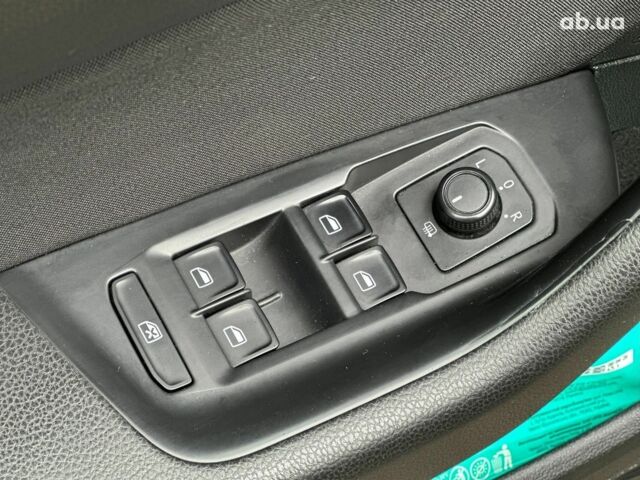 Серый Фольксваген Пассат, объемом двигателя 2 л и пробегом 283 тыс. км за 14990 $, фото 21 на Automoto.ua