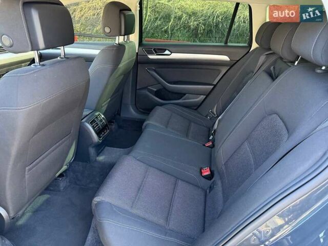 Серый Фольксваген Пассат, объемом двигателя 1.99 л и пробегом 315 тыс. км за 13400 $, фото 13 на Automoto.ua