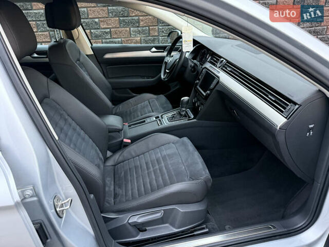 Серый Фольксваген Пассат, объемом двигателя 1.97 л и пробегом 240 тыс. км за 14900 $, фото 9 на Automoto.ua