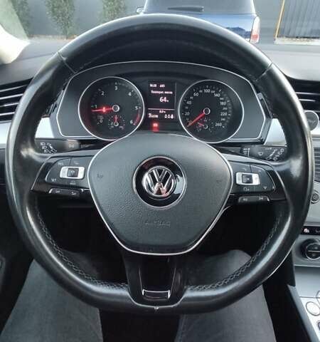 Серый Фольксваген Пассат, объемом двигателя 1.97 л и пробегом 252 тыс. км за 14300 $, фото 7 на Automoto.ua