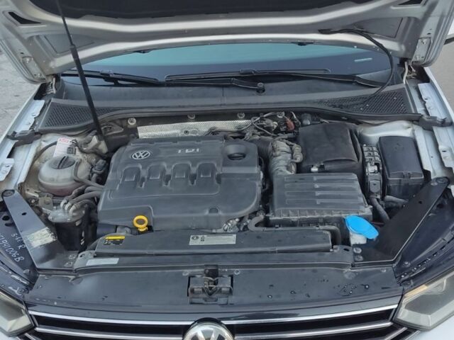 Сірий Фольксваген Пассат, об'ємом двигуна 2 л та пробігом 252 тис. км за 14200 $, фото 18 на Automoto.ua