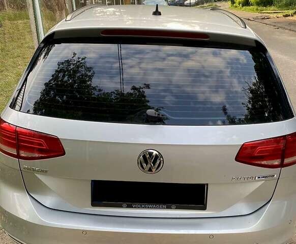 Серый Фольксваген Пассат, объемом двигателя 2 л и пробегом 229 тыс. км за 17000 $, фото 6 на Automoto.ua