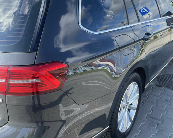 Серый Фольксваген Пассат, объемом двигателя 2 л и пробегом 245 тыс. км за 17995 $, фото 95 на Automoto.ua