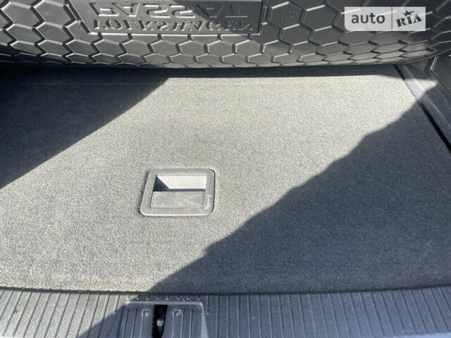 Серый Фольксваген Пассат, объемом двигателя 2 л и пробегом 245 тыс. км за 17995 $, фото 83 на Automoto.ua