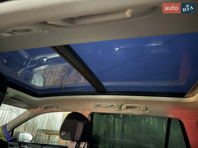 Сірий Фольксваген Пассат, об'ємом двигуна 2 л та пробігом 237 тис. км за 13900 $, фото 13 на Automoto.ua