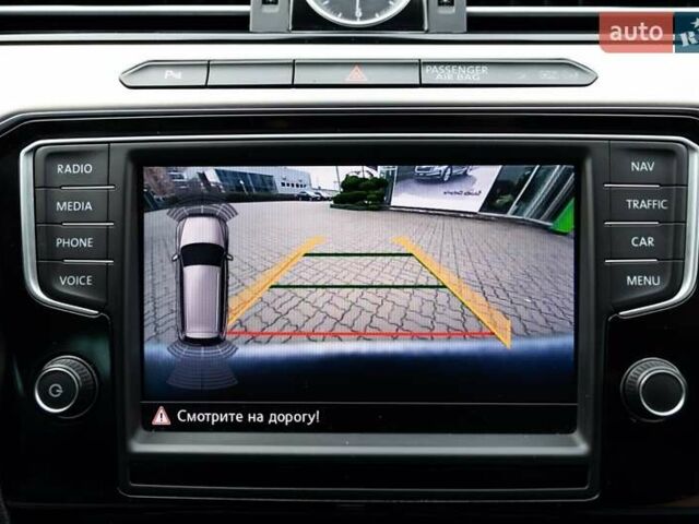 Сірий Фольксваген Пассат, об'ємом двигуна 2 л та пробігом 238 тис. км за 15300 $, фото 20 на Automoto.ua