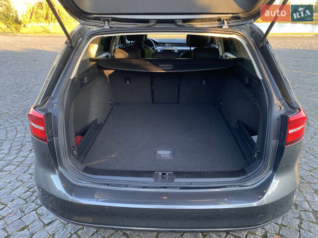 Сірий Фольксваген Пассат, об'ємом двигуна 1.6 л та пробігом 239 тис. км за 14300 $, фото 17 на Automoto.ua