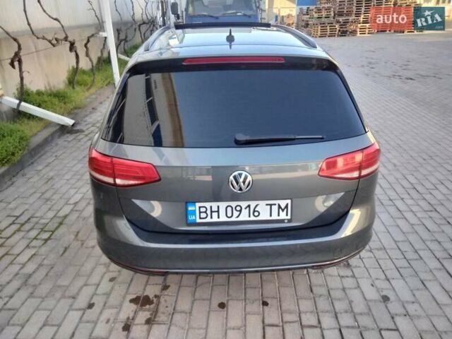 Серый Фольксваген Пассат, объемом двигателя 1.97 л и пробегом 329 тыс. км за 14800 $, фото 1 на Automoto.ua