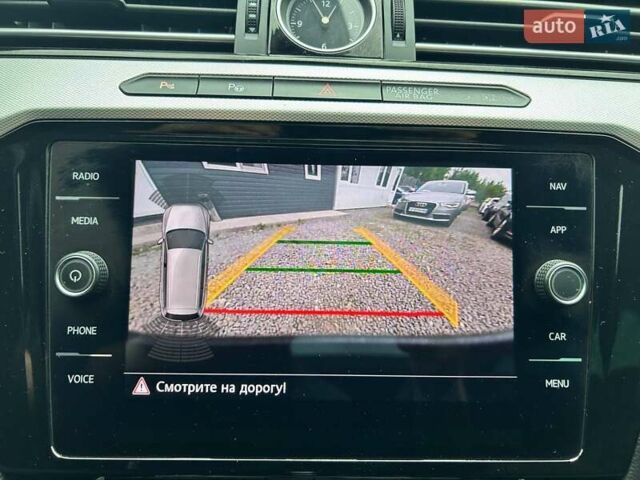 Серый Фольксваген Пассат, объемом двигателя 1.97 л и пробегом 334 тыс. км за 13000 $, фото 24 на Automoto.ua