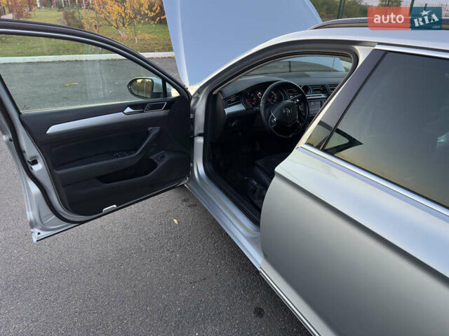 Серый Фольксваген Пассат, объемом двигателя 2 л и пробегом 425 тыс. км за 11500 $, фото 18 на Automoto.ua