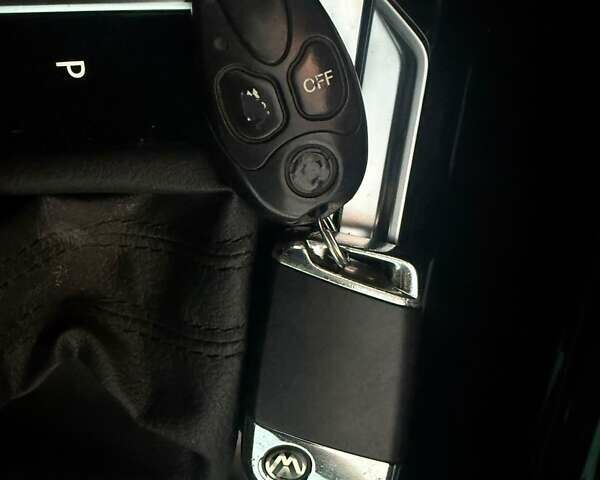 Серый Фольксваген Пассат, объемом двигателя 1.97 л и пробегом 289 тыс. км за 15200 $, фото 16 на Automoto.ua