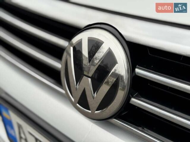 Серый Фольксваген Пассат, объемом двигателя 2 л и пробегом 273 тыс. км за 13800 $, фото 7 на Automoto.ua