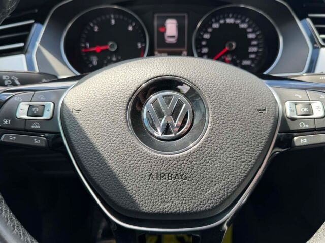 Серый Фольксваген Пассат, объемом двигателя 2 л и пробегом 290 тыс. км за 13999 $, фото 13 на Automoto.ua