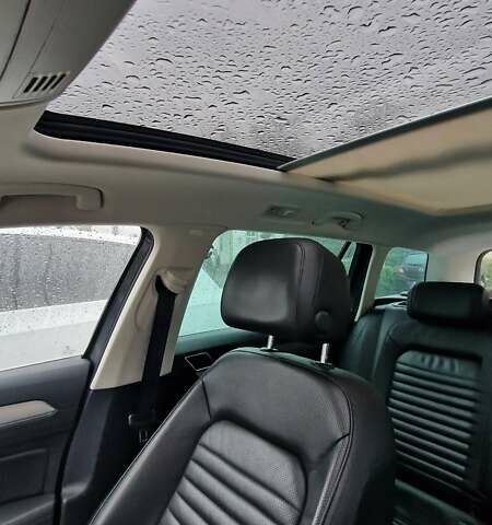 Серый Фольксваген Пассат, объемом двигателя 1.97 л и пробегом 289 тыс. км за 14700 $, фото 3 на Automoto.ua