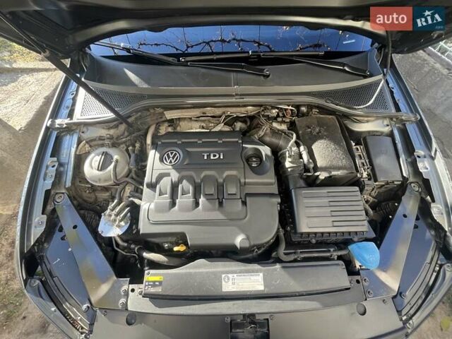 Серый Фольксваген Пассат, объемом двигателя 1.97 л и пробегом 235 тыс. км за 18100 $, фото 20 на Automoto.ua