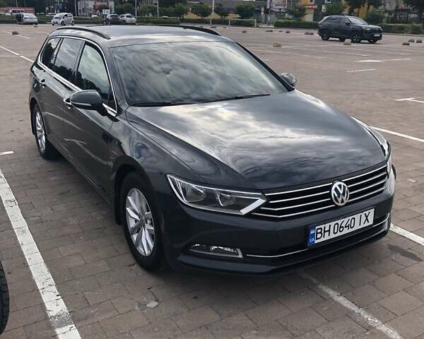 Сірий Фольксваген Пассат, об'ємом двигуна 2 л та пробігом 243 тис. км за 14800 $, фото 2 на Automoto.ua