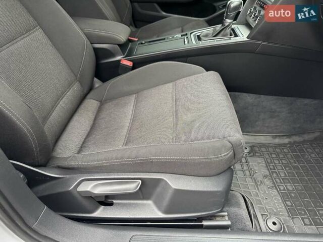 Серый Фольксваген Пассат, объемом двигателя 2 л и пробегом 273 тыс. км за 13800 $, фото 57 на Automoto.ua