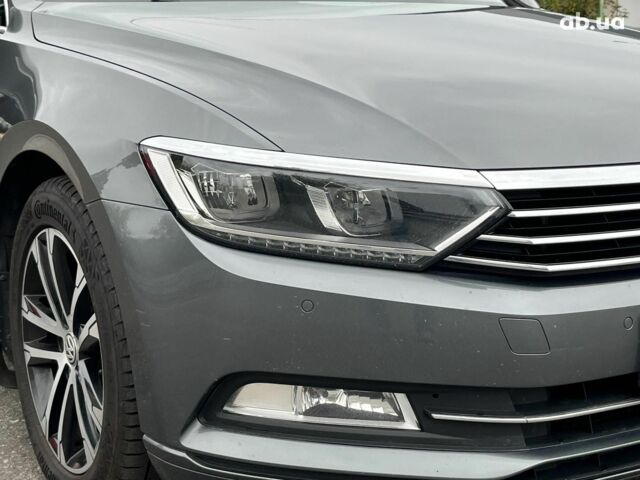 Серый Фольксваген Пассат, объемом двигателя 2 л и пробегом 300 тыс. км за 15390 $, фото 3 на Automoto.ua