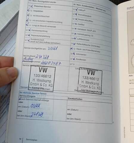 Серый Фольксваген Пассат, объемом двигателя 1.97 л и пробегом 270 тыс. км за 14000 $, фото 27 на Automoto.ua