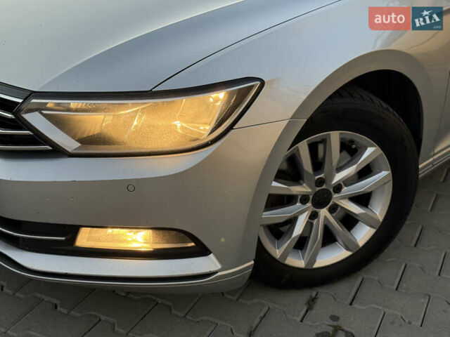 Серый Фольксваген Пассат, объемом двигателя 2 л и пробегом 256 тыс. км за 12800 $, фото 12 на Automoto.ua