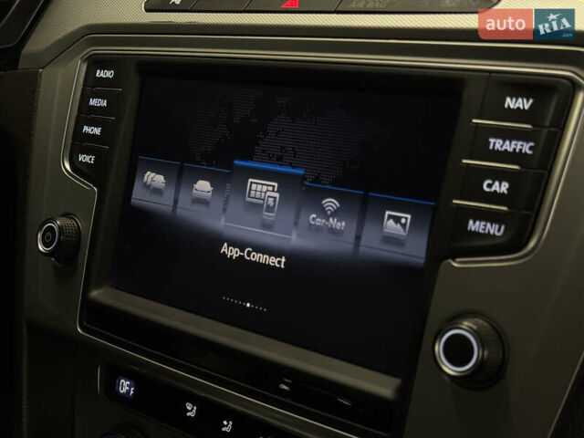 Серый Фольксваген Пассат, объемом двигателя 2 л и пробегом 257 тыс. км за 13599 $, фото 29 на Automoto.ua