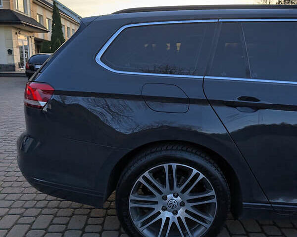 Серый Фольксваген Пассат, объемом двигателя 1.97 л и пробегом 345 тыс. км за 12000 $, фото 6 на Automoto.ua