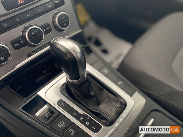 Серый Фольксваген Пассат, объемом двигателя 2 л и пробегом 285 тыс. км за 12500 $, фото 15 на Automoto.ua