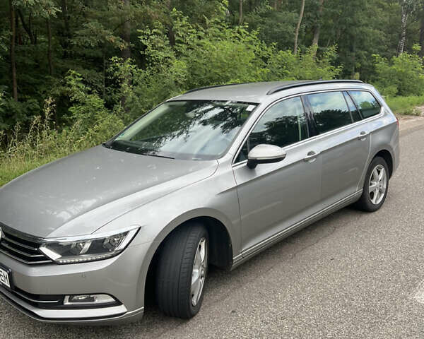 Серый Фольксваген Пассат, объемом двигателя 1.97 л и пробегом 278 тыс. км за 13900 $, фото 11 на Automoto.ua