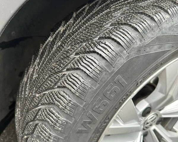 Серый Фольксваген Пассат, объемом двигателя 1.97 л и пробегом 260 тыс. км за 18900 $, фото 24 на Automoto.ua