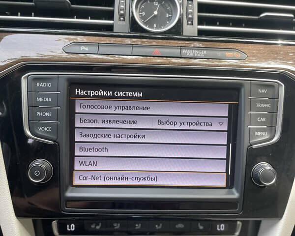 Серый Фольксваген Пассат, объемом двигателя 2 л и пробегом 245 тыс. км за 17995 $, фото 22 на Automoto.ua